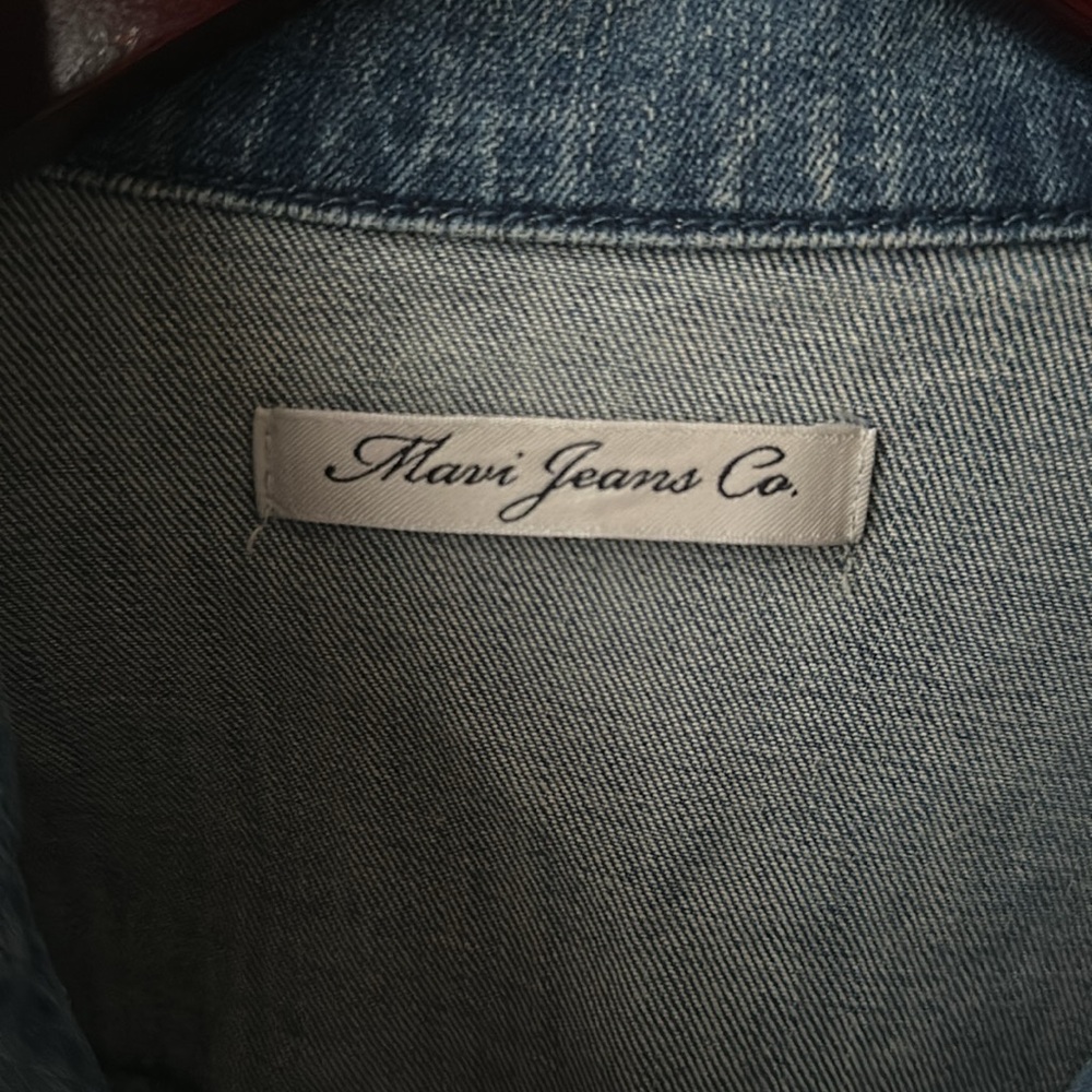 Mavi Jeans Rose Embroidered Denim Jacket (NWOT) - Picture 5 of 8